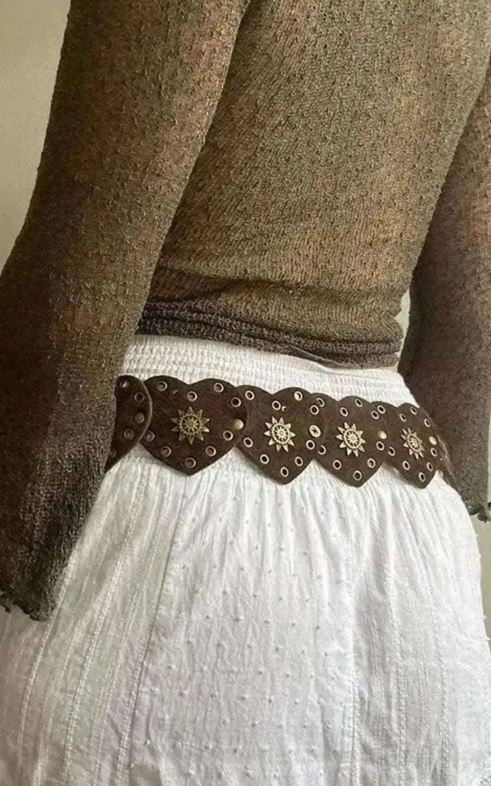 Ceinture en Cuir Marron avec Décorations Cœurs |# Bohème